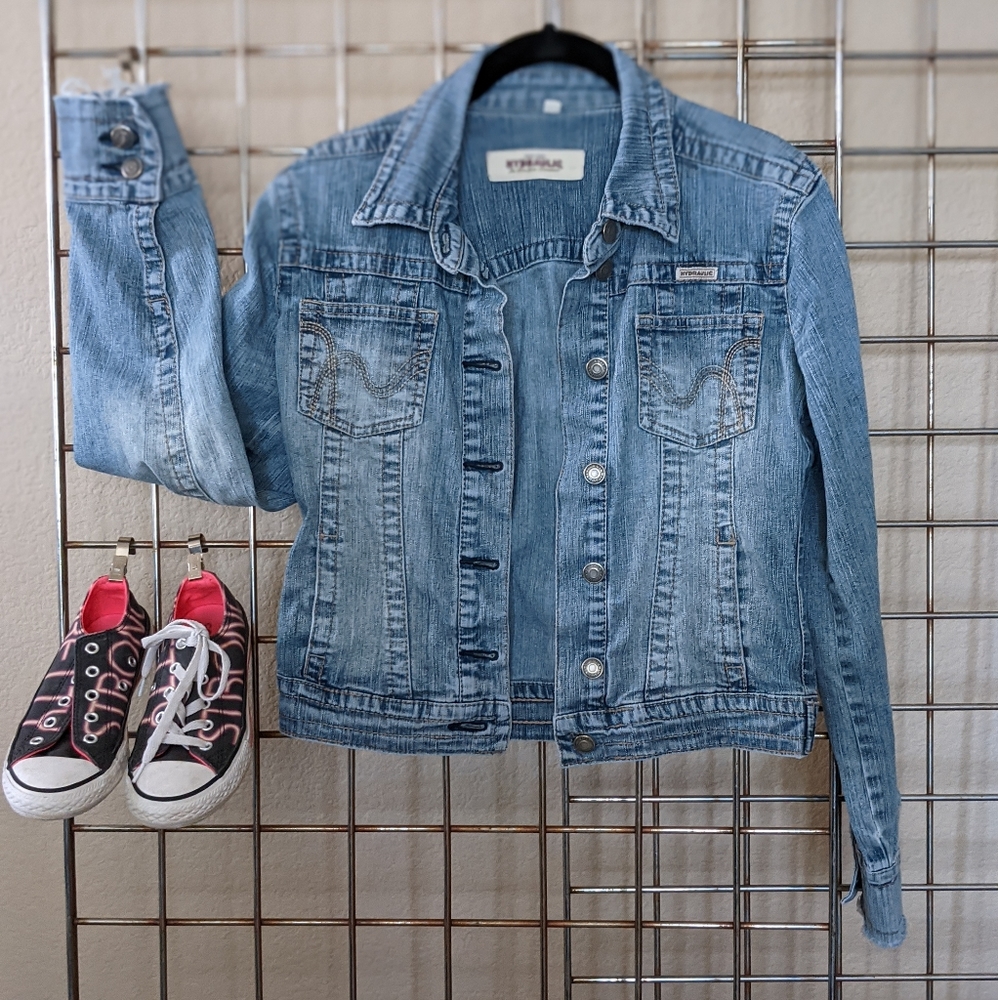 Denim Jacket.  Size: Small - Picture 5 of 11
